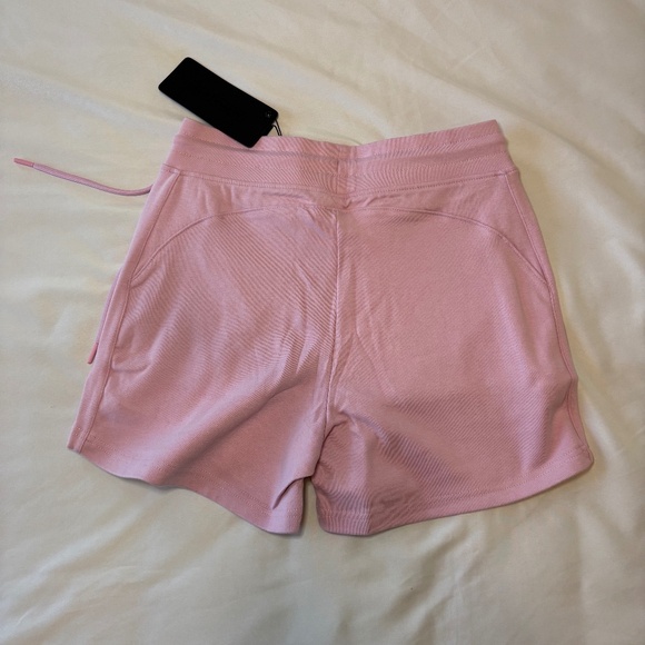 Alphalete NWT‎ Essential Core Bloom Shorts- Size Small - Picture 5 of 5